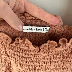Abercrombie & Fitch Terracotta puff sleeve midi dress